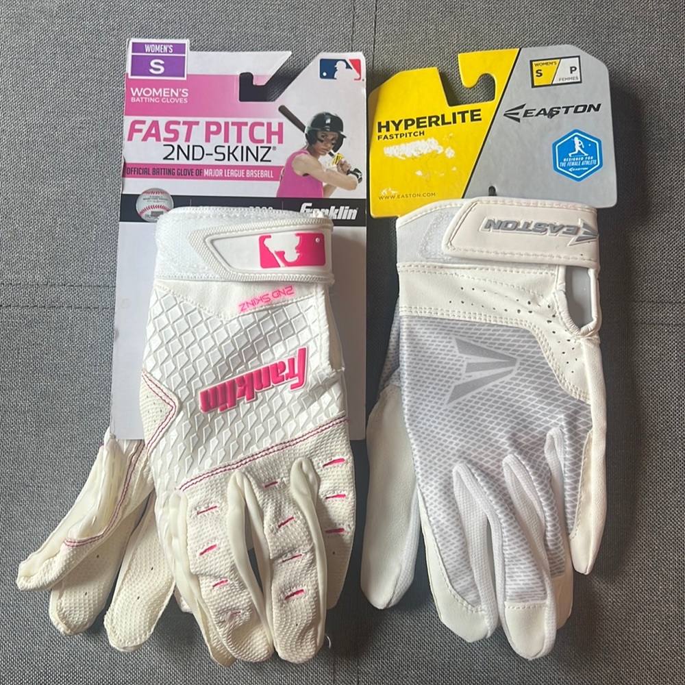 Women’s baseball gloves small